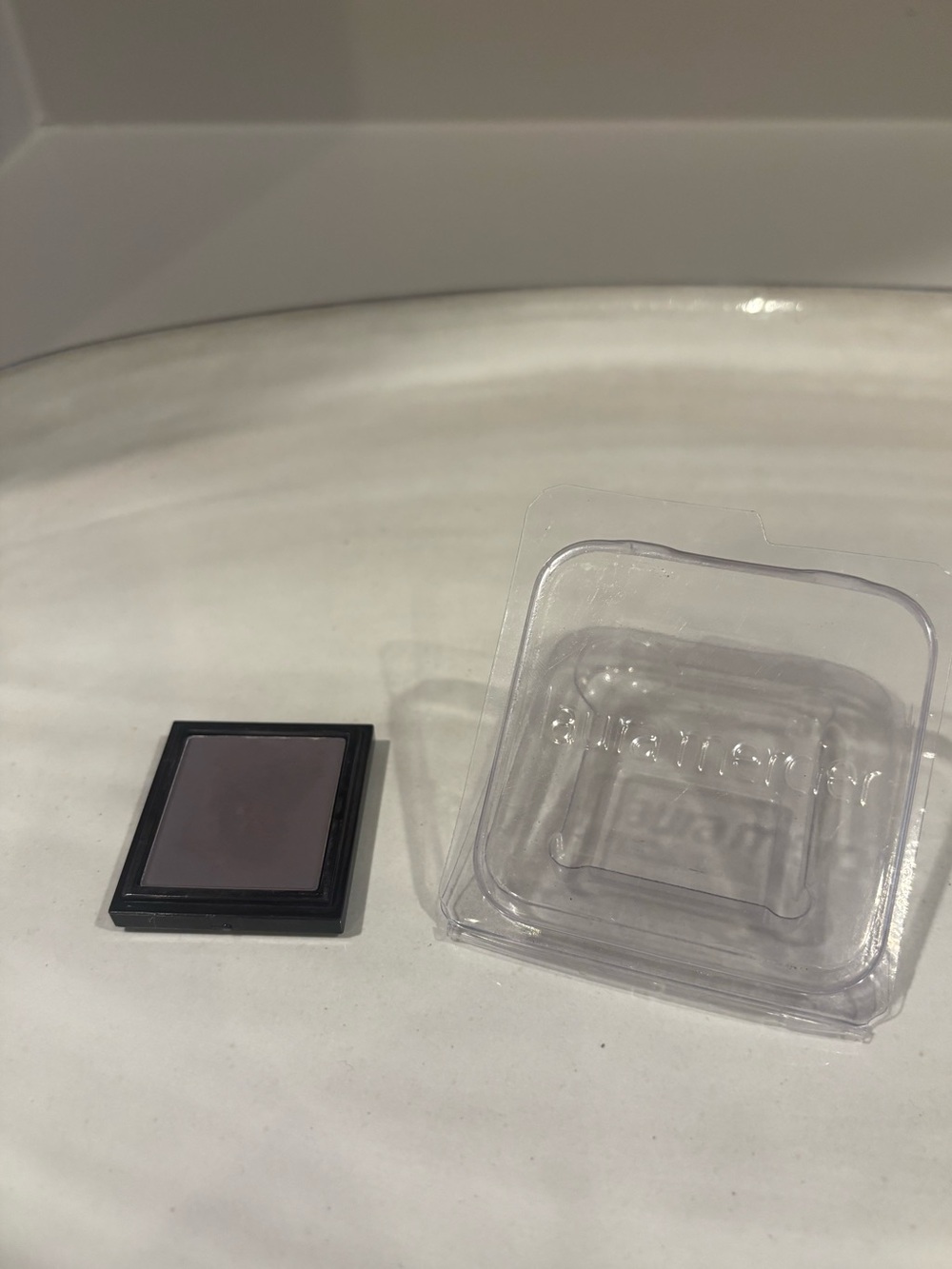 Laura Mercier Matte Eyeshadow ~ Twilight Grey ~ Perfect for tight-lining